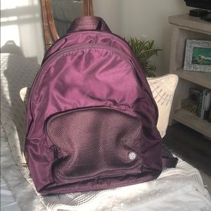 Lululemon Everywhere backpack